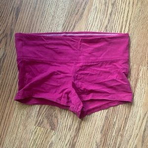 Size S Booty Shorts!